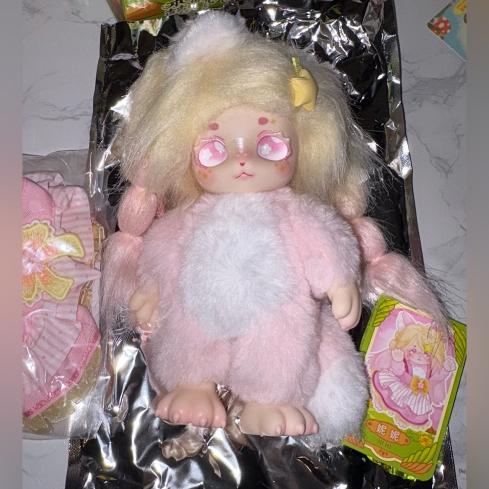 MayTree Dumia Forrest Family Series CONFIRMED NiNi Pendant